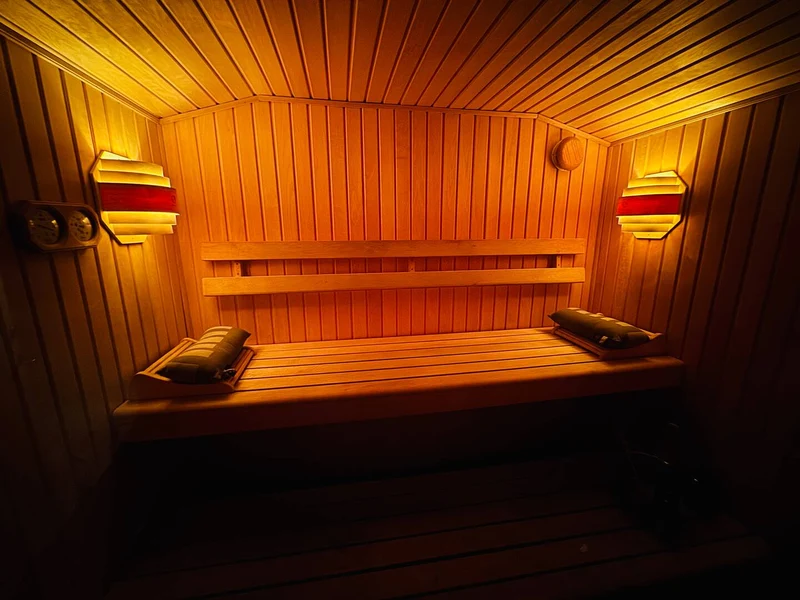 Bastubad i Norrtälje – 120 min djup värme & återhämtning