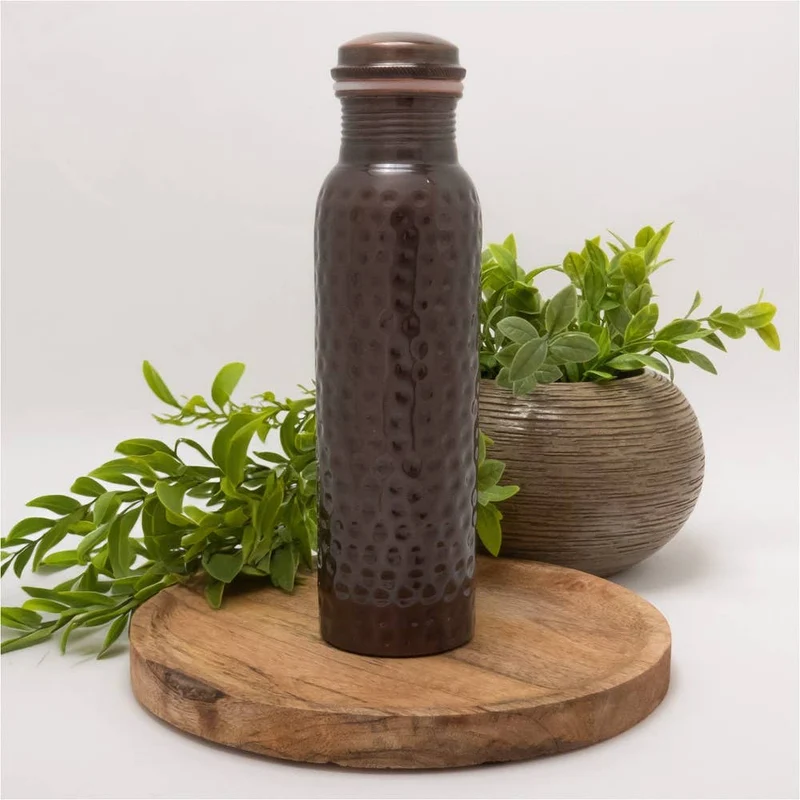 Ren kopparvattenflaska, hamrad antik ± 950 ml (tung)
