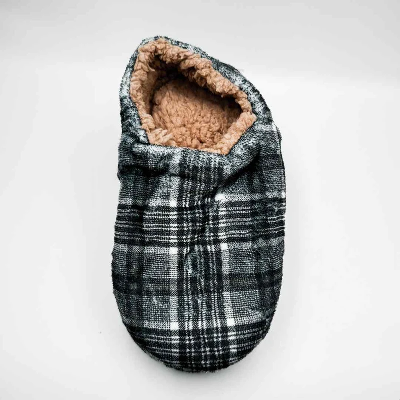Fuzzy by HB&Co Mens Tartan Slippers Size XL 1pr